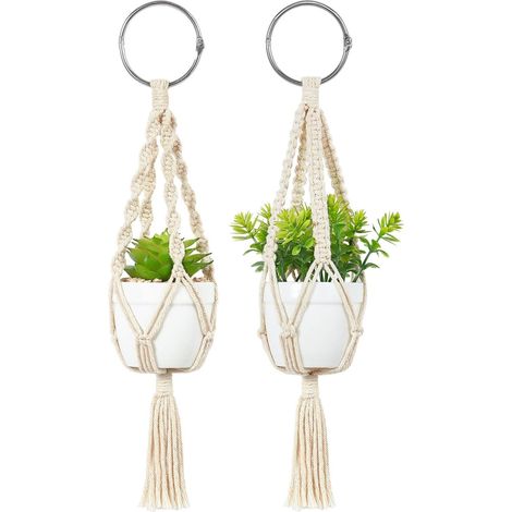 2 suspensions pour plantes en macramé, blanc, corde de coton, pompons, décoration intérieure et rétroviseur (1/5)