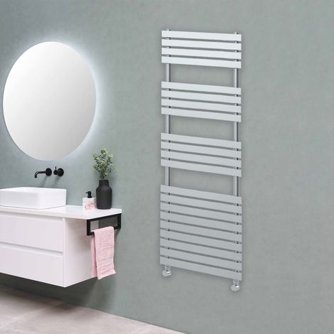 Delta Flat Panel Towel Rail - Chrome - 1424 x 500mm (1/2)