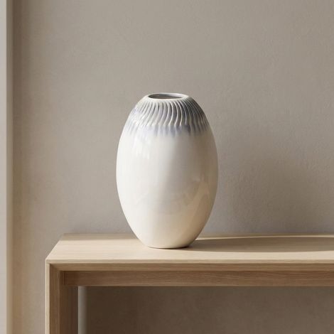 Textured Bee Hive Ceramic Display Vase (1/2)