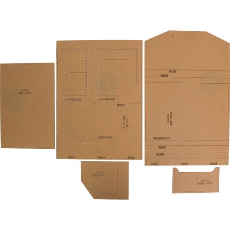 Pochoir en acrylique transparent pour la fabrication de sacs à main, porte-passeport et enveloppes en cuir (1/5)