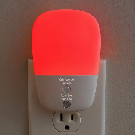 Veilleuse LED rouge 670 nm 2W prise britannique réglable réf 5245 50 × 30 × 2 cm 47 g – Livraison gratuite