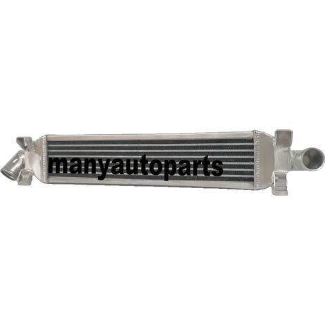 Intercooler, Taille du noyau 600mm x 142mm x 65mm, Diamètre d'entrée 50mm, Diamètre de sortie 50mm, Dimensions surdimensionnées 881mm x 152mm x 102mm, Compatibilité Ford Focus MK2 et C-Max 2004-2010 (1/3)