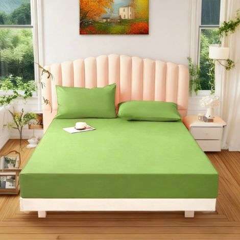Parure de lit (avec deux taies d'oreiller 50 x 75 cm), en microfibre de polyester, adaptée aux matelas jusqu'à 30 cm d'épaisseur, 120 x 200 x 30 cm, verte (1/4)