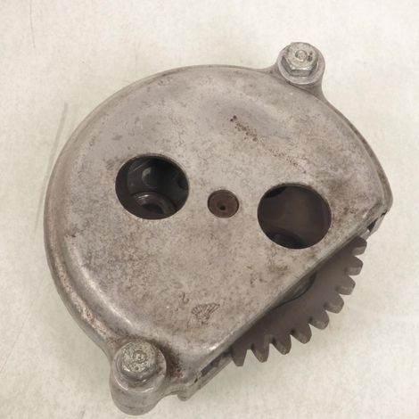[PRODUIT D'OCCASION] Pompe à huile origine pour moto Honda 125 Cb S 1971 à 1977 (1/2)
