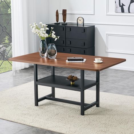 Table de salle à manger industrielle rectangulaire, finition noyer 160×90×76 cm. Étagère de rangement, pieds métal noir. Pour 4-6 personnes, salon/cuisine/salle à manger.