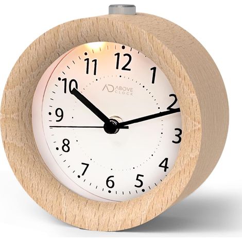 RéVeil Matin à Piles, Reveil Bois Analogique de Voyage, Lumineux Silencieux sans Tic-Tac, Fonction Snooze, Horloge à Aiguilles Alarme Sonore Croissante, Bois Clair (1/5)