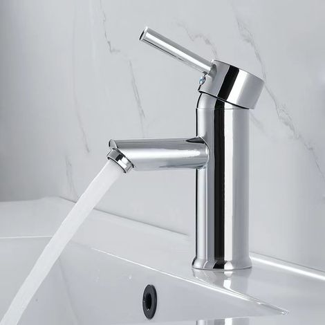 Moderner Waschtischhahn mit hochwertigem Metalldesign, verstellbar, Warm- und Kaltwasser (1/5)