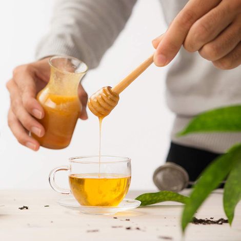 Lot de 50 bâtonnets nid d'abeille 8 cm, mini cuillères à miel en bois, agitateur à miel, baguette à miel pour café, confiture et cuisine (1/5)