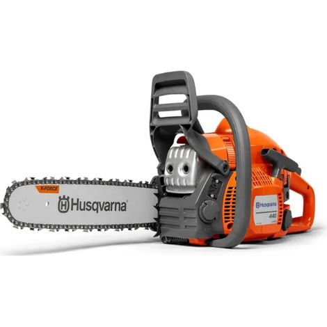 Husqvarna – Tronçonneuse à essence 40,9cc 1,8kW – Longueur de guide 38 cm – Moteur X-Torq® pour faible consommation – Système LowVib® pour confort (1/5)