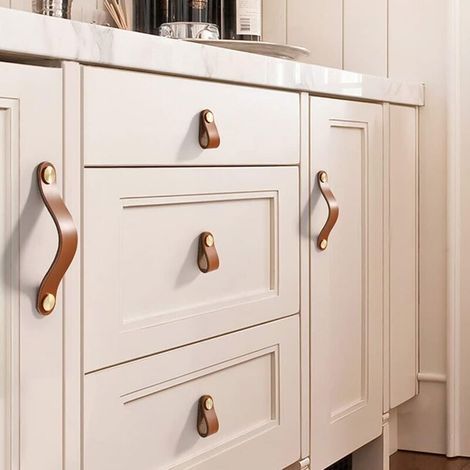 Lot de 2 Poignées Meuble en Cuir Vintage pour Portes Placard Tiroir Armoire Commode Cuisine Salle de Bain (1/3)