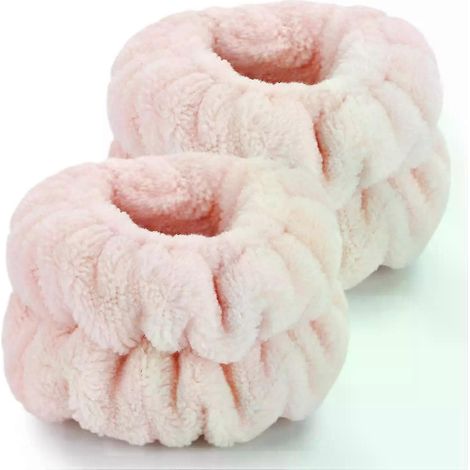Le coffret de bracelets comprend deux serviettes de poignet en microfibre, très absorbantes, douces et à séchage rapide, parfaites pour se laver le visage. (1/5)
