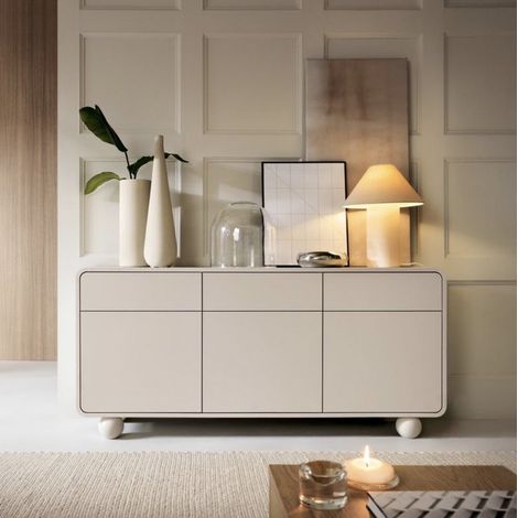 Azura Home Design – Buffet contemporain 160 cm – 3 portes battantes – 3 tiroirs – Finition beige/crème – Pieds sphériques design (1/5)