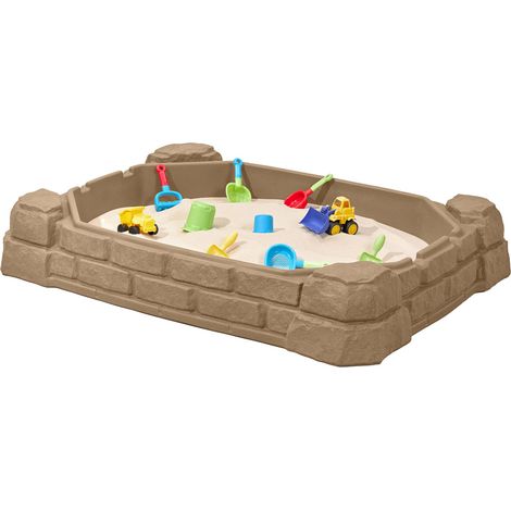Bac à sable enfant en plastique avec couvercle – Design en briques – 4 sièges moulés – Protection contre les animaux – Pour 91 kg de sable – Step 2 (1/5)