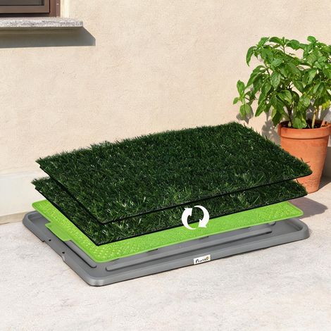 Toilette pour chien avec tapis en gazon synthétique 67 x 41 cm (1/5)