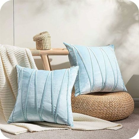 Housse de Coussin 45x45 Decoratifs pour Canapes, en Velours Brillant, 2 Pièces Housses Coussin Bleu Ciel avec Rayure 3D de Surface,Deco Garcon Enfant Chambre, Style Scandinave（Bleu Clair） (1/5)