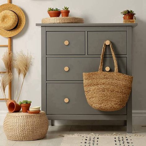 1 set of colors: as shown in the photo. Material: wood and metal, round handle made of woven wood with rattan. (1/5)