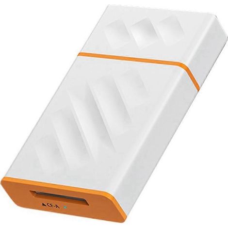 Tragbarer CFexpress Typ A USB 3.2 10 Gbit/s Speicherkartenleser mit USB-C/USB-A-Anschluss (1/5)