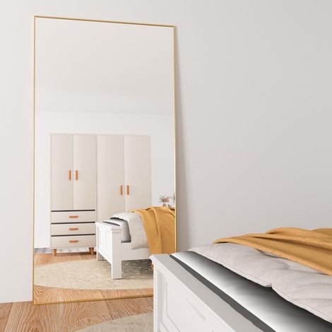 CASSILANDO Miroir sur Pied 198x96 cm, Grand Miroir au Sol, Miroir sur Pied, Contre Le Mur pour Chambre à Coucher, revêtement et Miroir Mural à Cadre Mince, Or