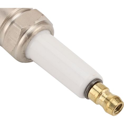 CR8E "Targeted Needle" Iridium-Imitation Resistance Environmentally Friendly Spark Plug Suitable for Electronic Fuel Injection Motorcycles (1/4)