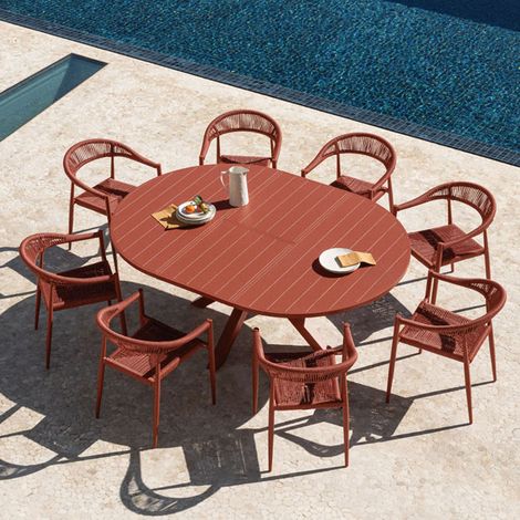 Set de mesa extensible redonda 145-200x145 cm Barces y 8 sillas de jardín apilables con reposabrazos en aluminio Amatria SKLUM (1/5)