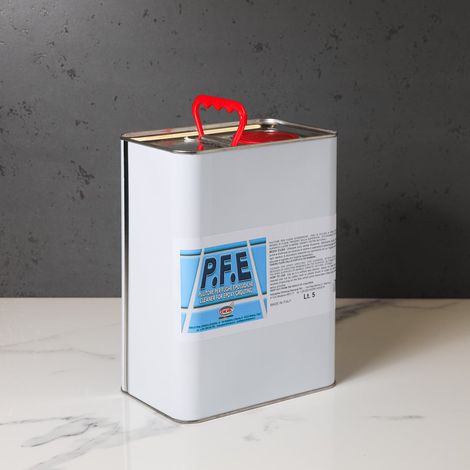 Ilcom pulitore professionale per rimozione dei residui di fughe epossidiche 5L - P.F.E
