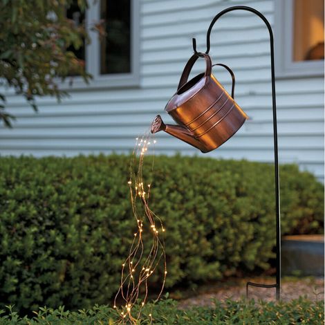 Arrosoir Décoratif - Lumière LED en Fil de Cuivre - Étanche IP65 - Pour Jardin Patio Cour - Hauteur 80 cm - 1 Pièce (1/5)
