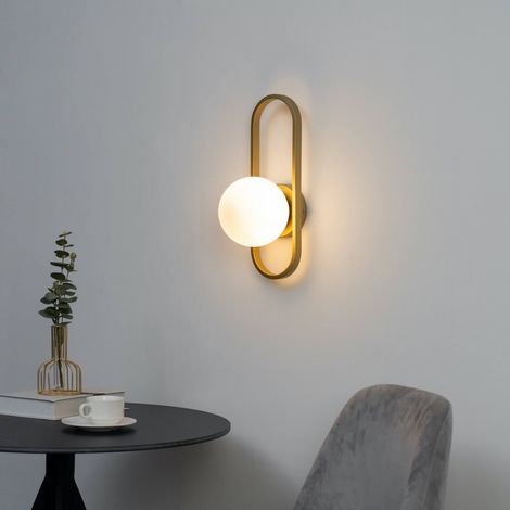 Kosilum – Applique murale dorée à verre blanc – Socle rond en métal – Longueur 40 cm – Ampoule E27 pour lumière douce – Pour salon et entrée