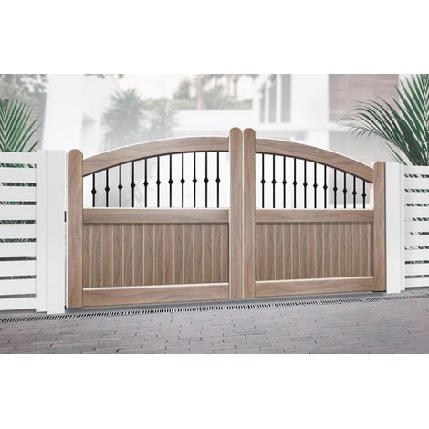 Double Swing Gate 4500x1800mm Wood - Vertical Solid Infill, Bell-Curved Top