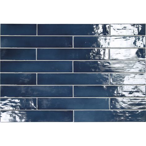 Carrelage effet zellige bleu foncé 6,5x40cm – Texture irrégulière – Boîte de 1m² (38 pièces) – Pour murs de cuisine – Equipe (1/5)