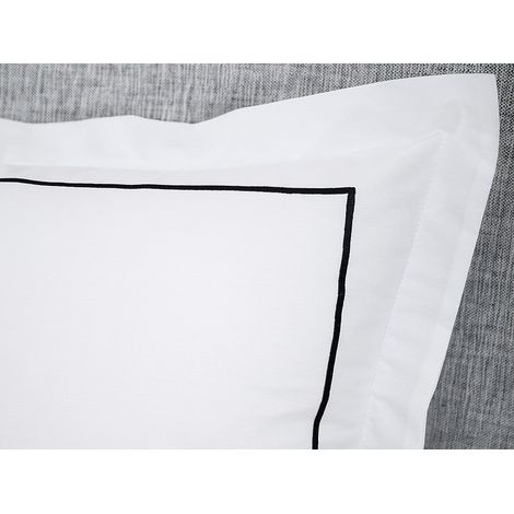 Completo lenzuola Percalle di cotone Ricami Bianco Antracite CHARMY: copripiumino 220x240cm+2 federe 63x63cm (1/4)