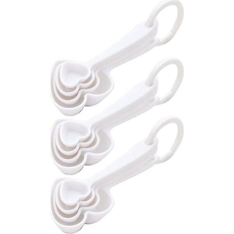 12 cuillères en plastique