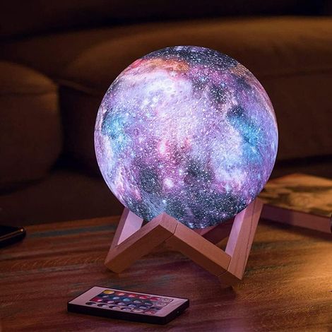 Lámpara de noche LED 3D de 15 cm con control remoto táctil, 16 colores, alimentación USB, ideal para la decoración de habitaciones infantiles. (1/5)