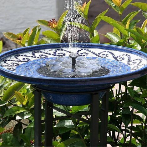 Fontaine solaire neuve, 1,5 W, idéale pour décorer un bain d'oiseaux ou un petit bassin extérieur.