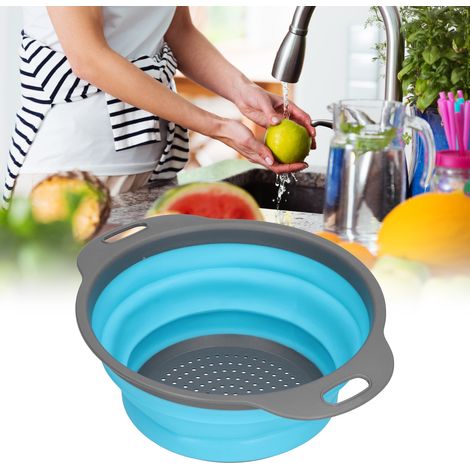 Égouttoir en silicone rond pliable avec poignée pour fruits et légumes, idéal pour la cuisine (bleu, petit modèle). (1/5)