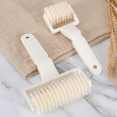 Lot de 2 Rouleaux coupeurs à treillis, outil de boulangerie-pâtisserie DIY pour la pâte : biscuits, tartes, pizza, pain et pâtisseries (1/4)