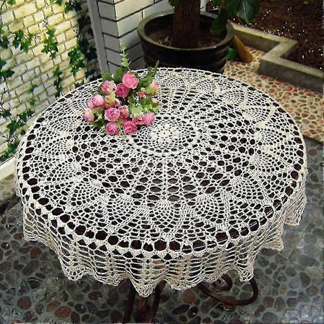 Nappe ronde en coton crocheté à motif dentelle, idéale pour mariage ou repas, beige. (1/5)