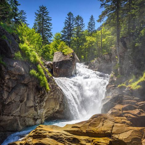 Tableau sur toile cascades de Cauterets 45x45 cm - Impression sur Toile Murale Décorative - Image imprimée en HD sur Toile - Toile sur Châssis en Bois FSC - Fabriqué en France