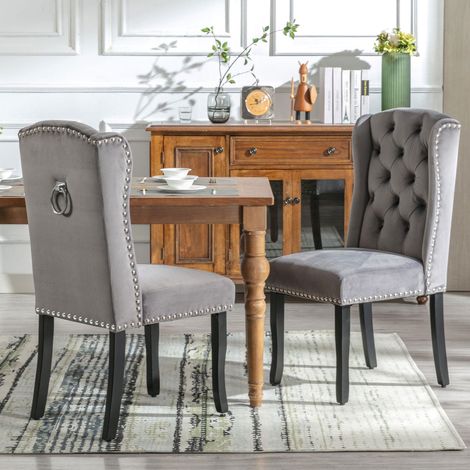 Lot de 2 chaises de salle à manger en velours gris, dossier capitonné 12 boutons, clous décoratifs, anneau chromé, pieds en chêne (1/5)