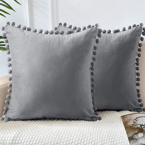 Housse de coussin en velours, taie d'oreiller décorative pour canapé, taie d'oreiller décorative carrée en velours doux avec housse de coussin boule (gris)