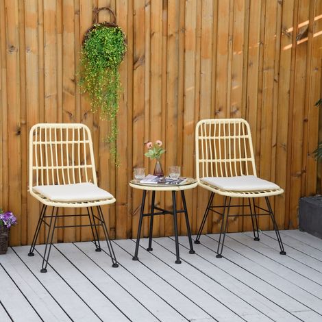 Ensemble de jardin 3 pièces en rotin PE et acier, comprenant une table basse avec plateau en verre et 2 chaises, idéal pour balcon, terrasse ou cour extérieure. Couleur crème. (1/5)