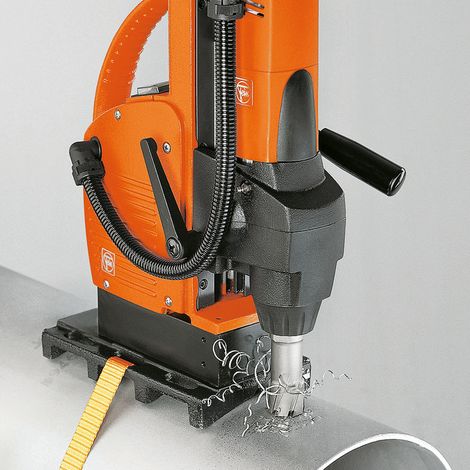 Dispositivo de perforación de tubos Fein incl. correa tensora para realizar orificios en tubos con Ø de 60 a 300 mm - 92602055010