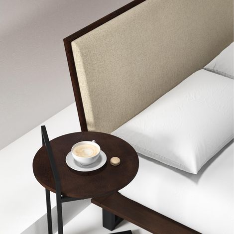 Zinus Ongii Comodino 40x61x36 cm - Tavolino in metallo e legno - Piano in quercia rossa - Marrone scuro e nero