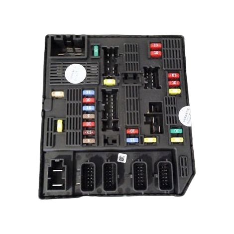 [PRODUIT D'OCCASION] Boite A Fusibles RENAULT Megane ♻️ Ref Oe. 284b69009r - Garantie à vie (1/5)
