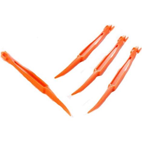 pièces piliers orange dans un extracteur d'agrumes en plastique orange facile à ouvrir (1/5)