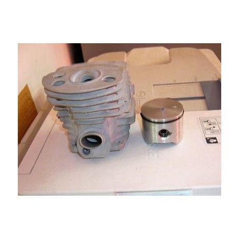 CILINDRO E PISTONE COMPLETO MOTOSEGA HUSQVARNA 51 DIAMETRO 45 SPINOTTO 10 009832 (1/2)