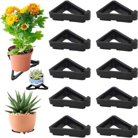 Confezione da 10 piedini e rialzi impilabili triangolari neri per vasi da fiori. (1/5)