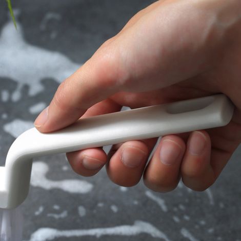 Brosse pour sols, brosse pour joints de carrelage, brosse à poussière pour salle de bain (sans zones cachées), brosse pour stores de climatiseur, brosse pour clavier. (1/5)