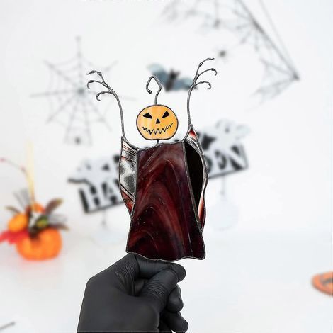 Décoration d'Halloween effrayante : citrouilles, épouvantails, vitraux, attrape-soleil, fenêtres, portes, chambre, maison, chat noir. (1/5)