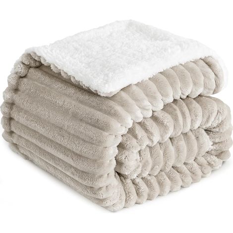 Couverture Polaire Hiver en Sherpa Doux 150x200 Beige pour 2 Personnes Chaude (1/5)