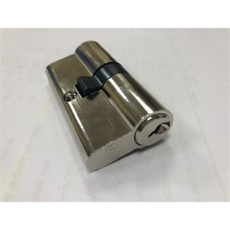 Cylindre Europeprofile UCEM 5000N 30x30 LN R15 Centré